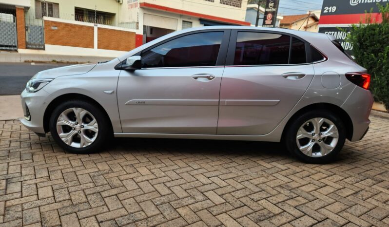 CHEVROLET ONIX 1.0 PREMIER2 AUT 2022 completo
